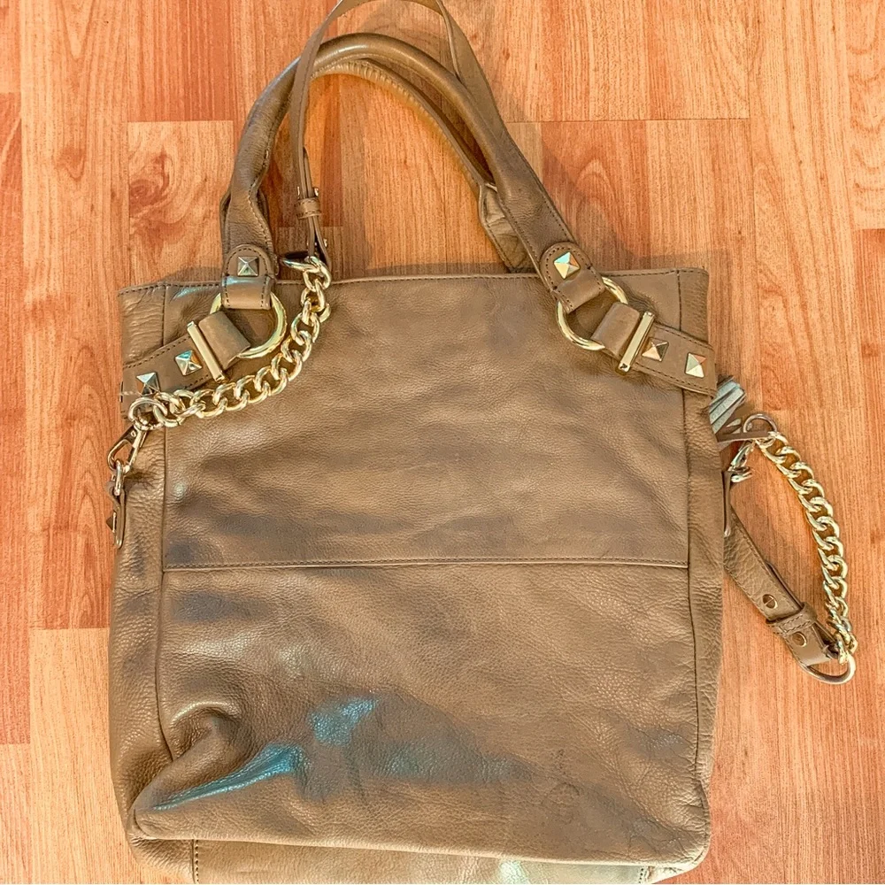 Cynthia Rowley Soft Tan Leather Crossbody Shoulder Purse Handbag Boho Studded